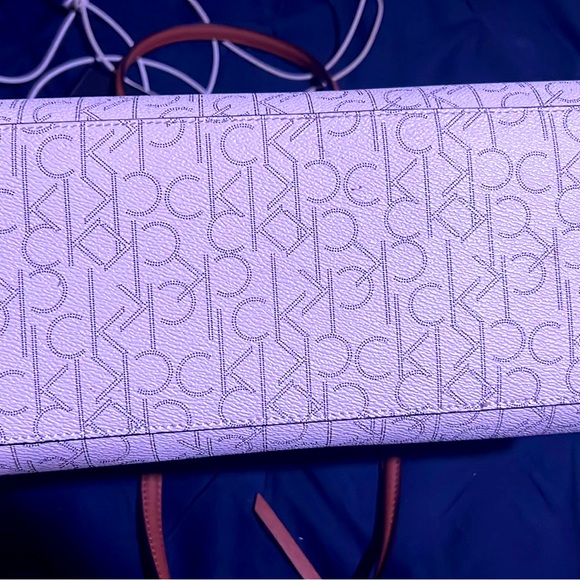 Calvin Kline handbag/wallet set - Picture 4 of 6